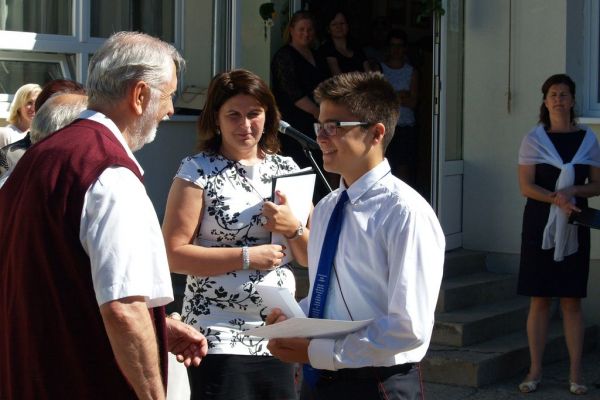 ballagasikonyvjutalmazas-2016jun18-py186219BA1020F6-960D-2D9C-C65A-45510D74785D.jpg