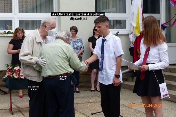 ballagasikonyvjutalmazas-2021jun12-f-wilczeknl-kep109CACFB58-8AEB-854D-942D-0438EF61A8F7.jpg